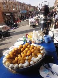 محبوب ترین غذاهای فست فودی:بسیاری از اشخاص چون وقت محدودی دارند و همواره عجله دارند،وقت کمتری را برای تهیه غذا صرف میکنند،از این رو غذاهای که زود آماده میشوند را ترجیح میدهند.