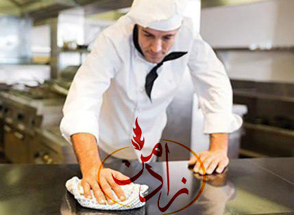 کارکنان باید دارای کارت بهداشتی با تاریخ معتبر باشند.