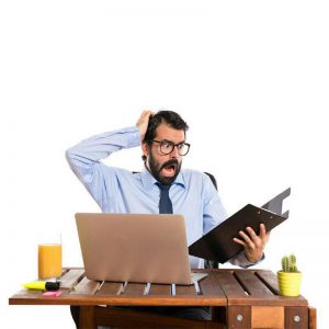 اشتباهات کسب و کار: کسب وکار های که به علت اشتباهاتی با شکست مواجه میشوند.