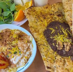 بریان غذای اصیل اصفهان:بریان با گویش اصفهانی بریون تنها غذای مخصوص اصفهان می‌باشد.