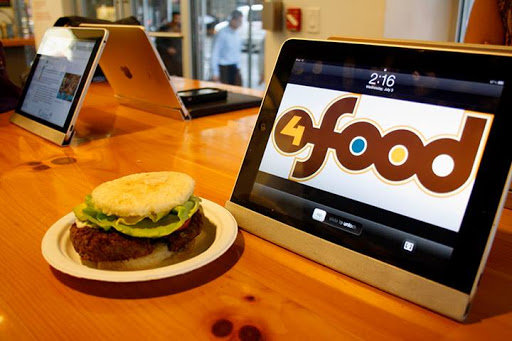  5 رویکرد جدید تکنولوژی در صنعت رستوران داری