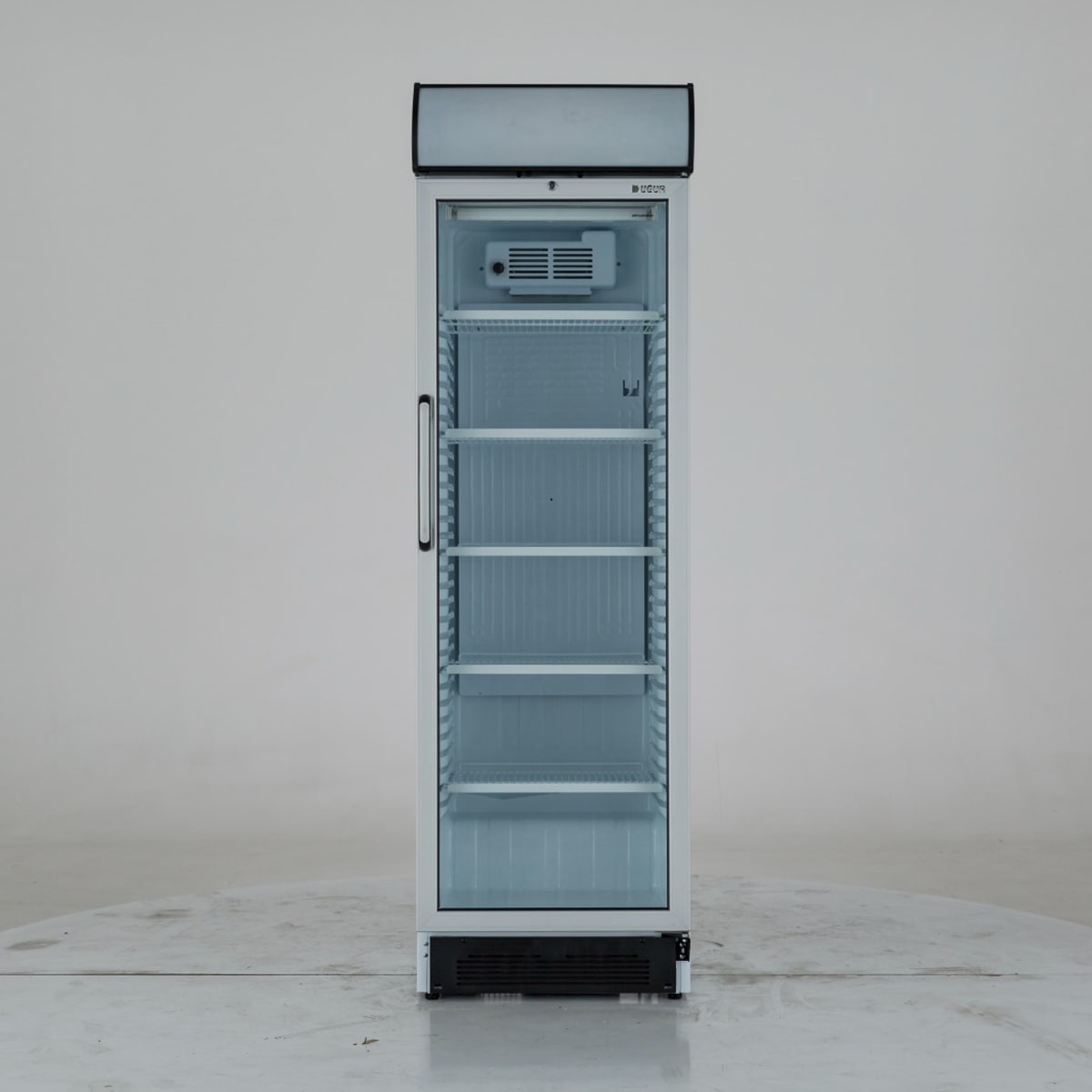 یخچال ایستاده ویترینی اوگور 60 سانتی مدل uss374 - تصویر 3